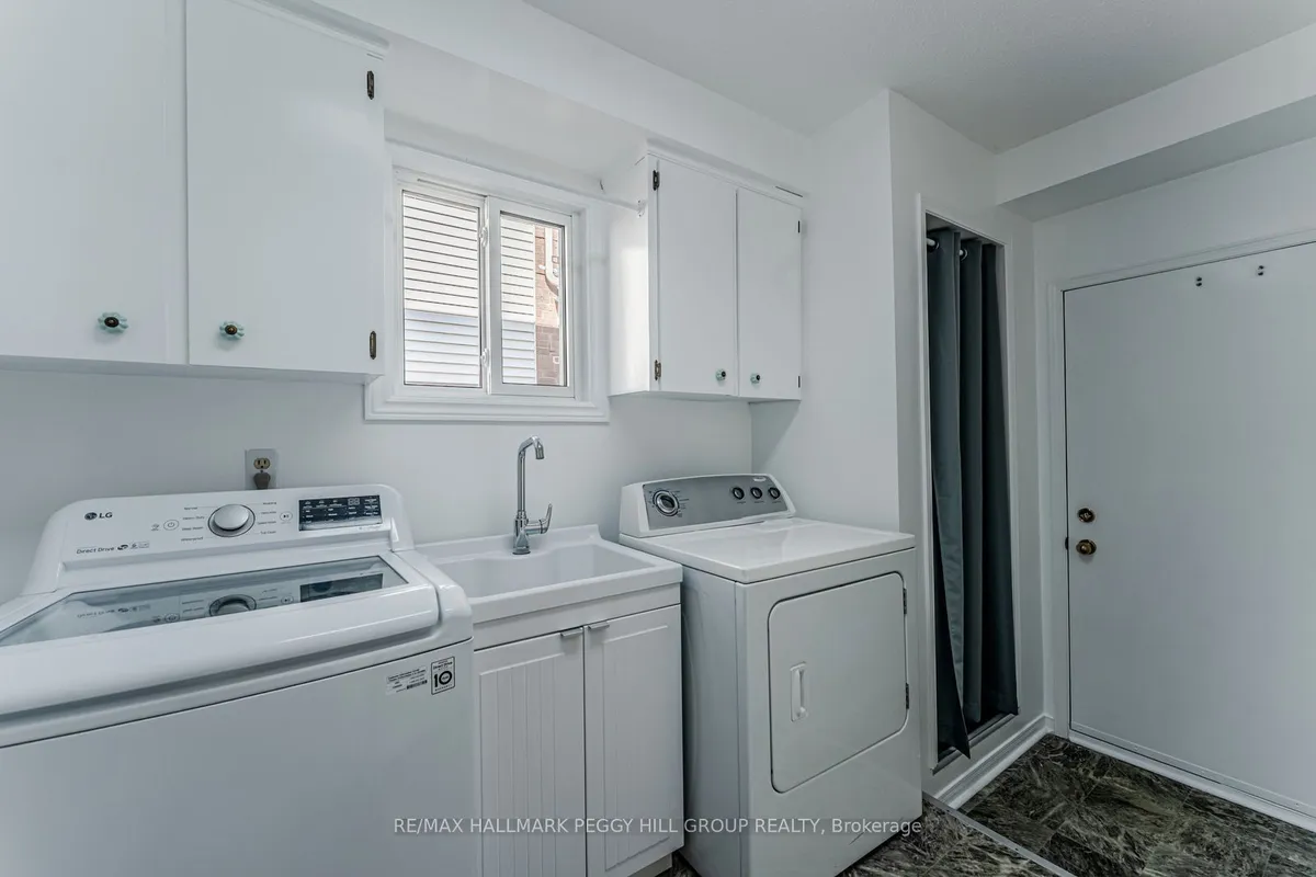 222 Bishop Drive, ON L4N 6X8