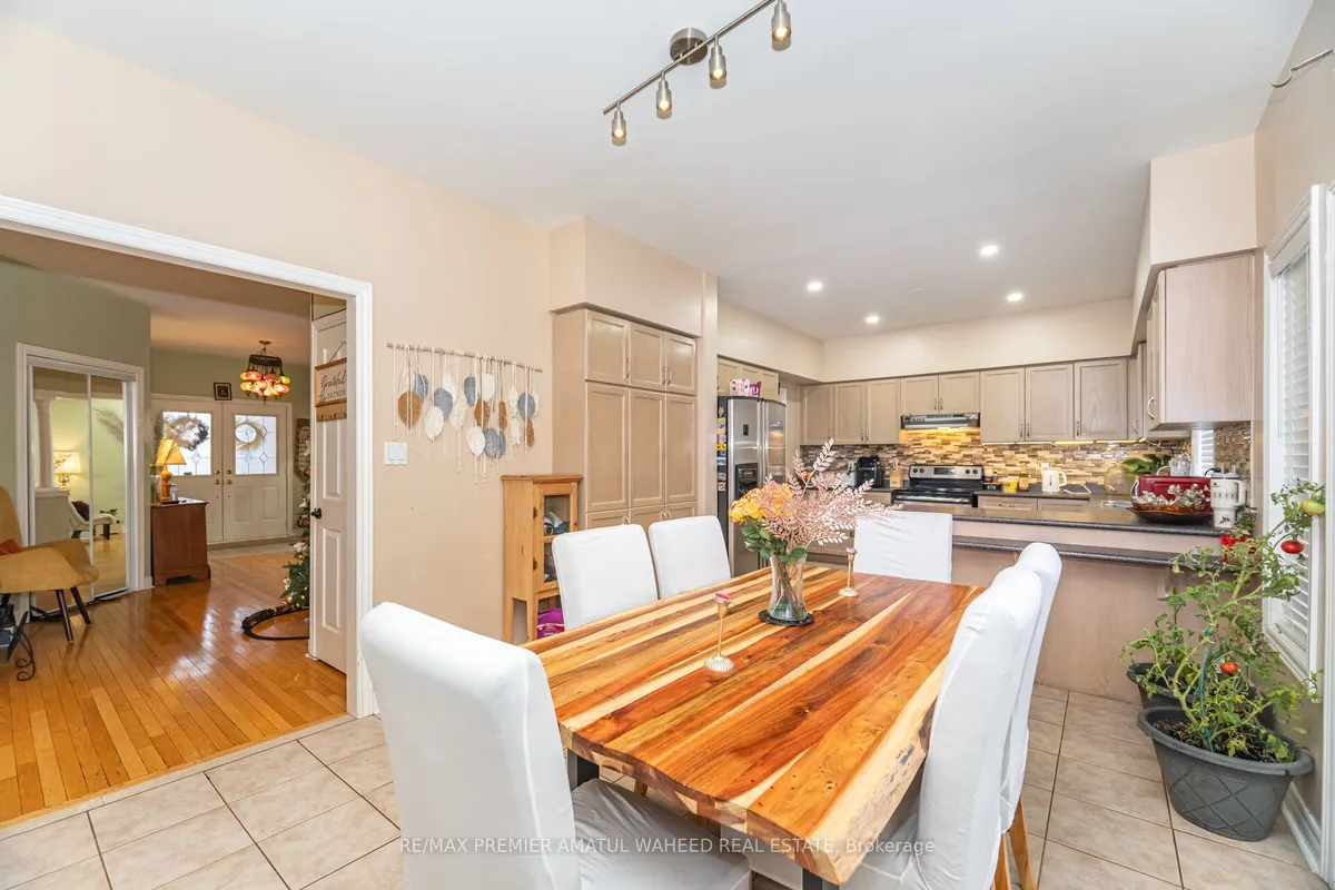 3 Imperial Crown Lane, ON L4N 0T3