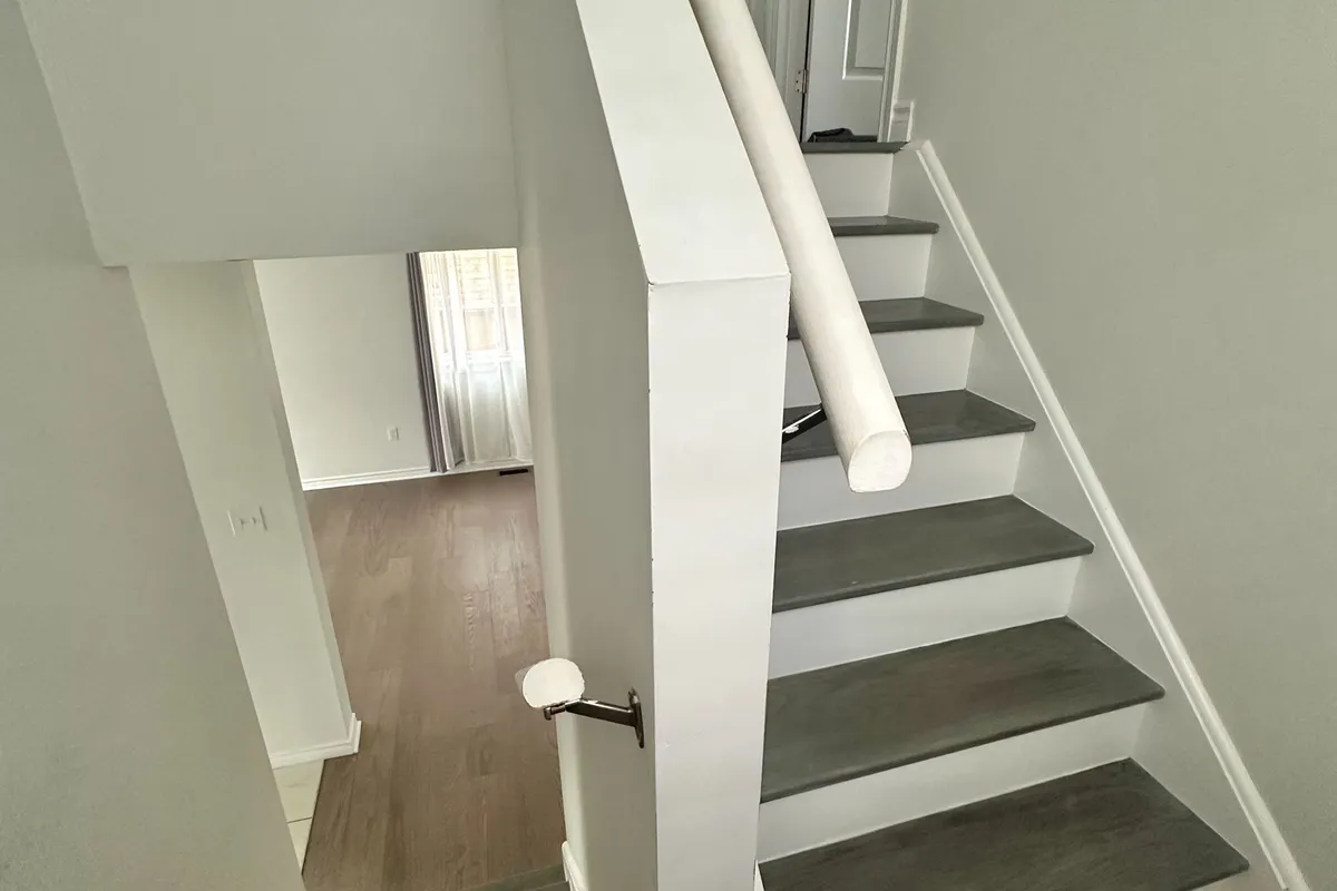 3 Crew Court, ON L4N 5S4