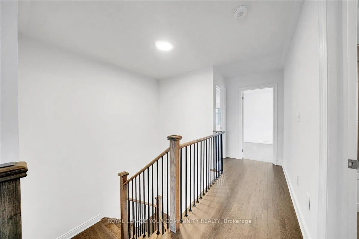 14 Lisa Street, ON L9E 0K8