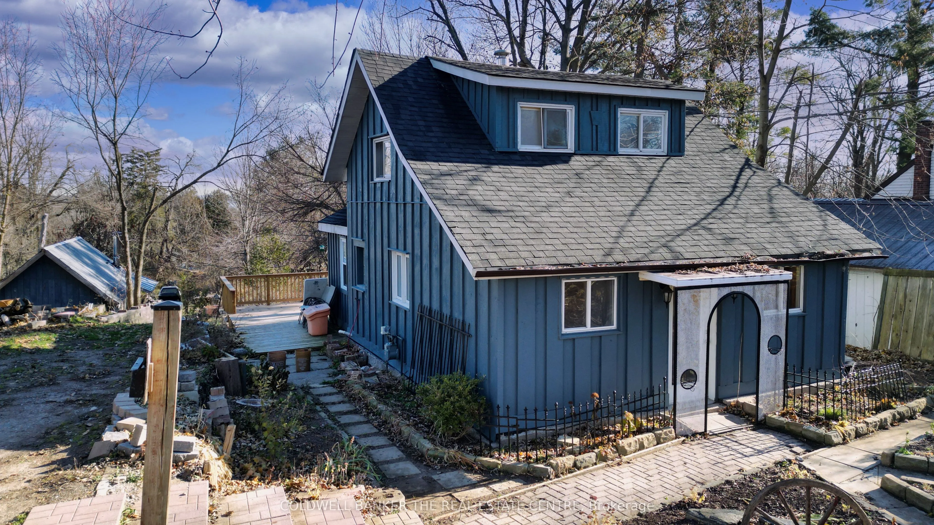 Detached 2 bedroom 1 bathroom at 532 Laclie Street in Orillia - MLS# S12565326