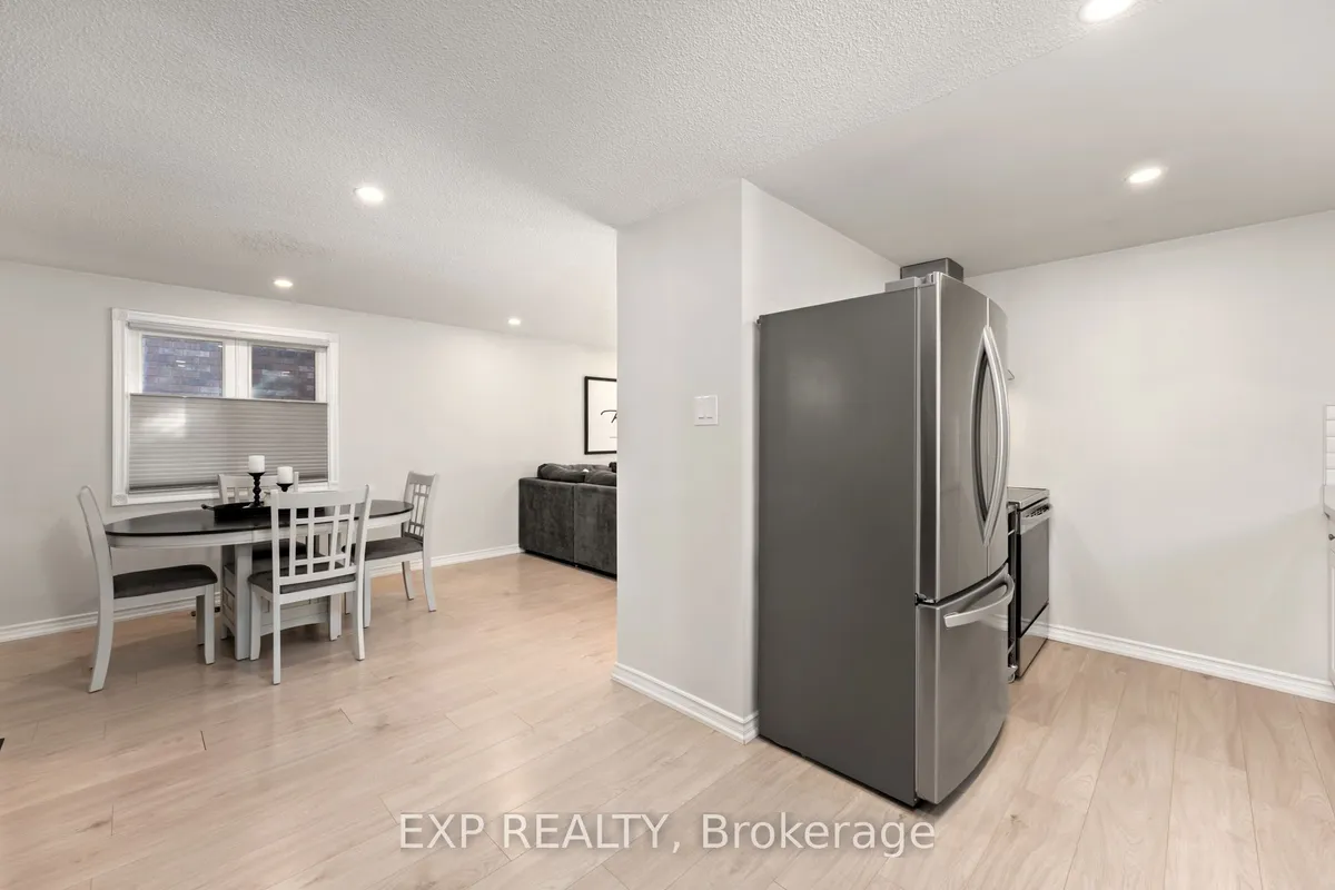 52 Geddes Crescent, ON L4N 7B2