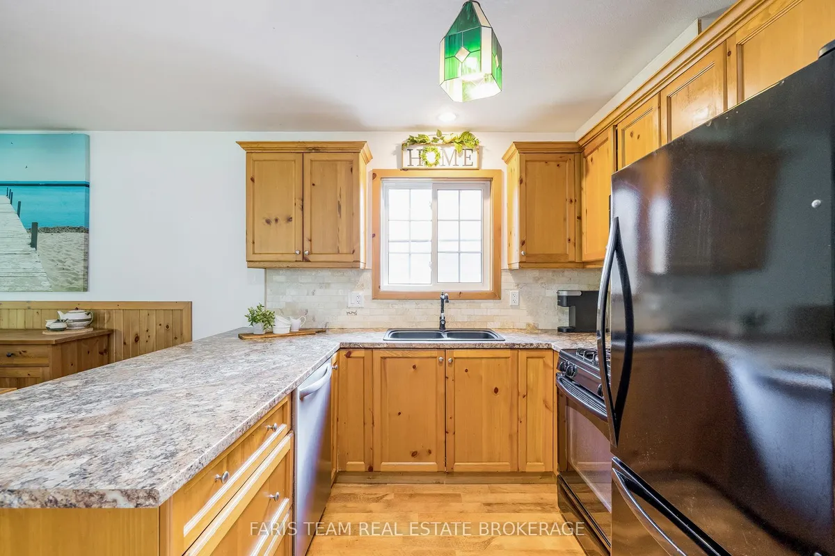 65 Madawaska Trail, ON L9Z 1X7