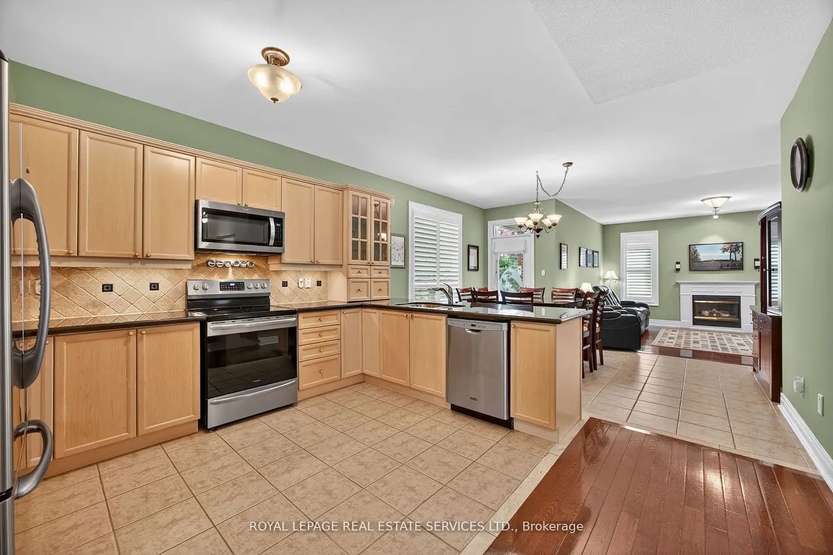 17 Northwood Drive, ON L9Z 3B5