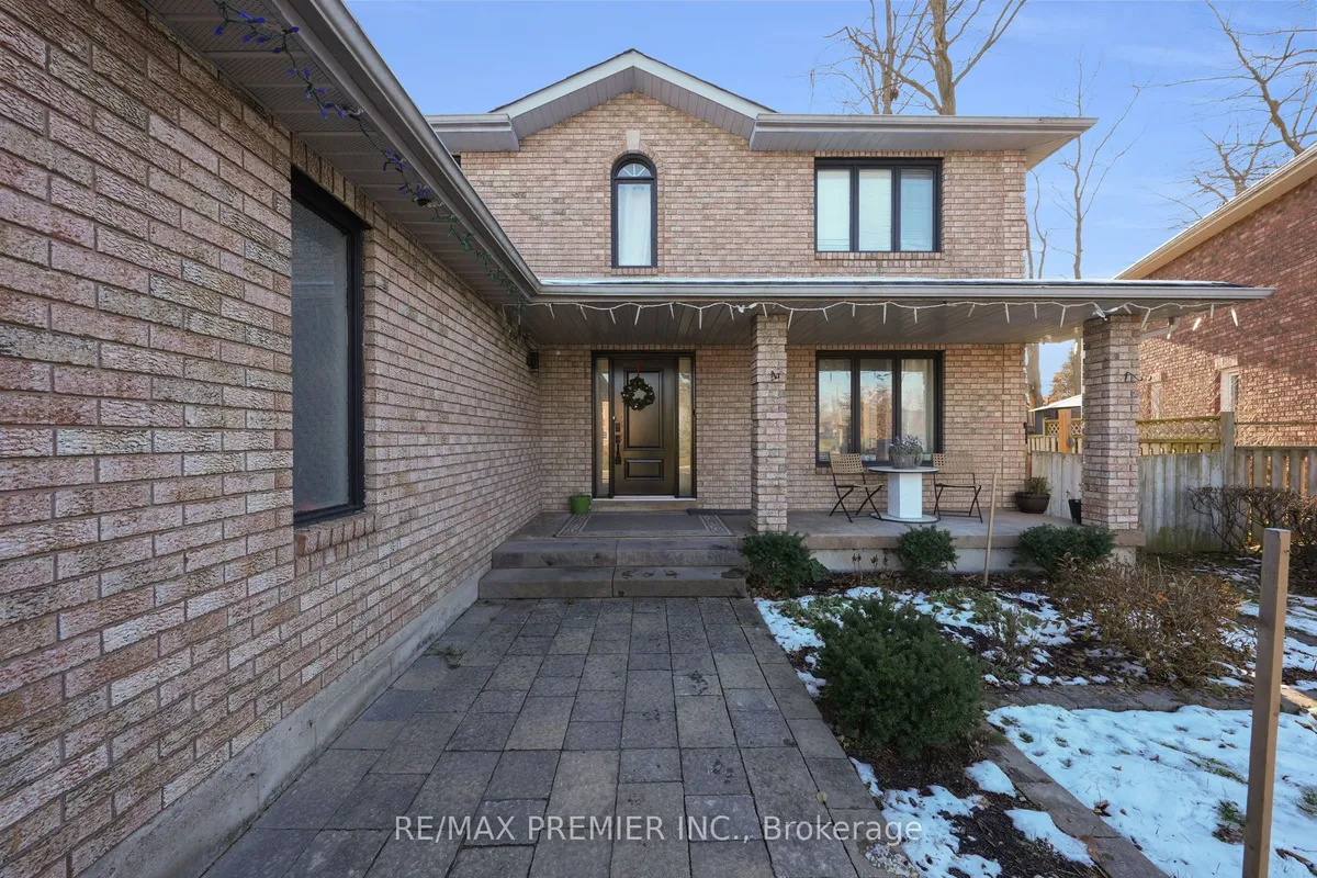 61 Barwick Drive, ON L4N 6Z5