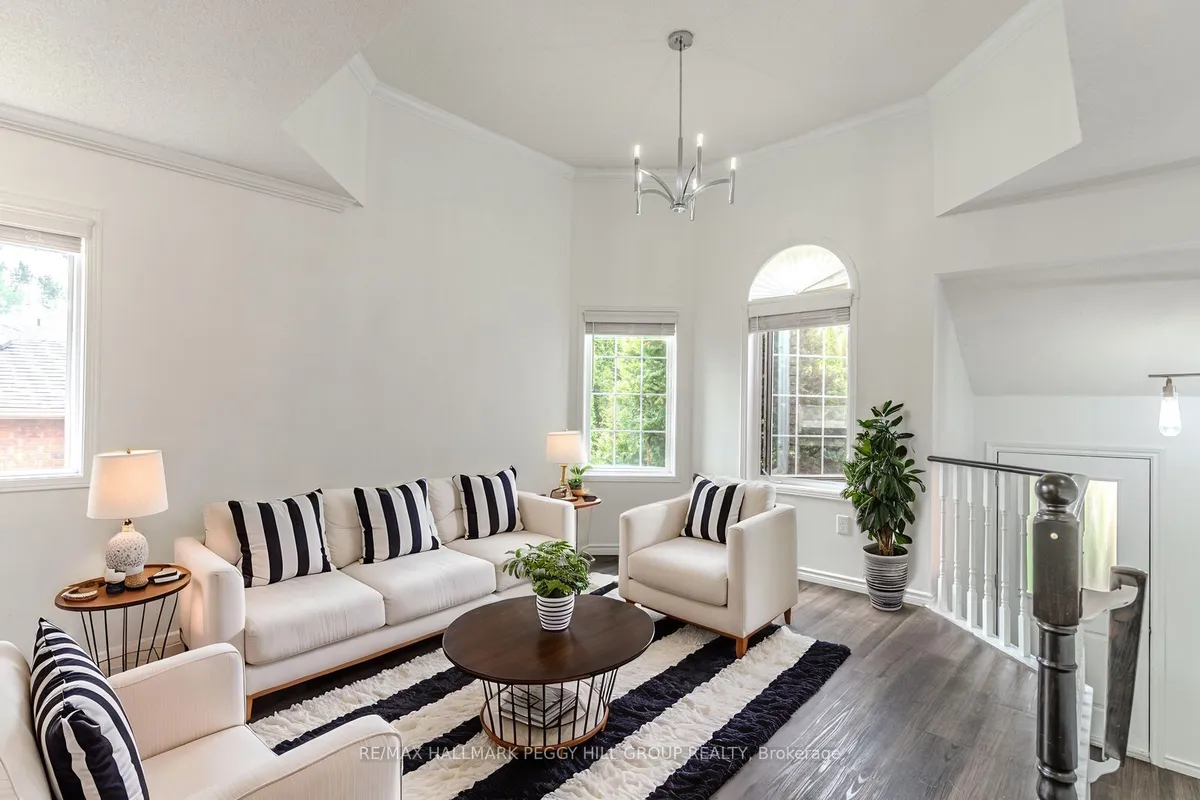 51 Golden Eagle Way, ON L4M 6P8