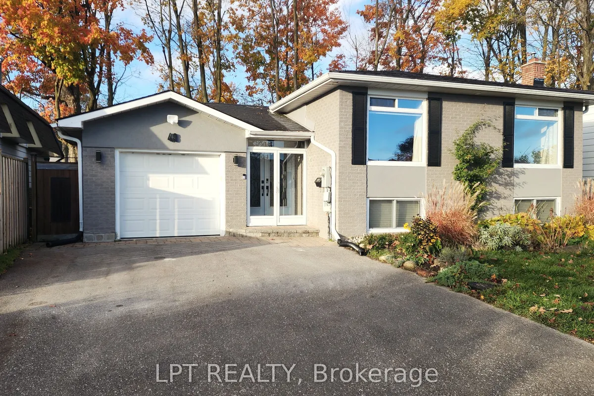 48 Maplehurst Crescent, ON L4M 4X2