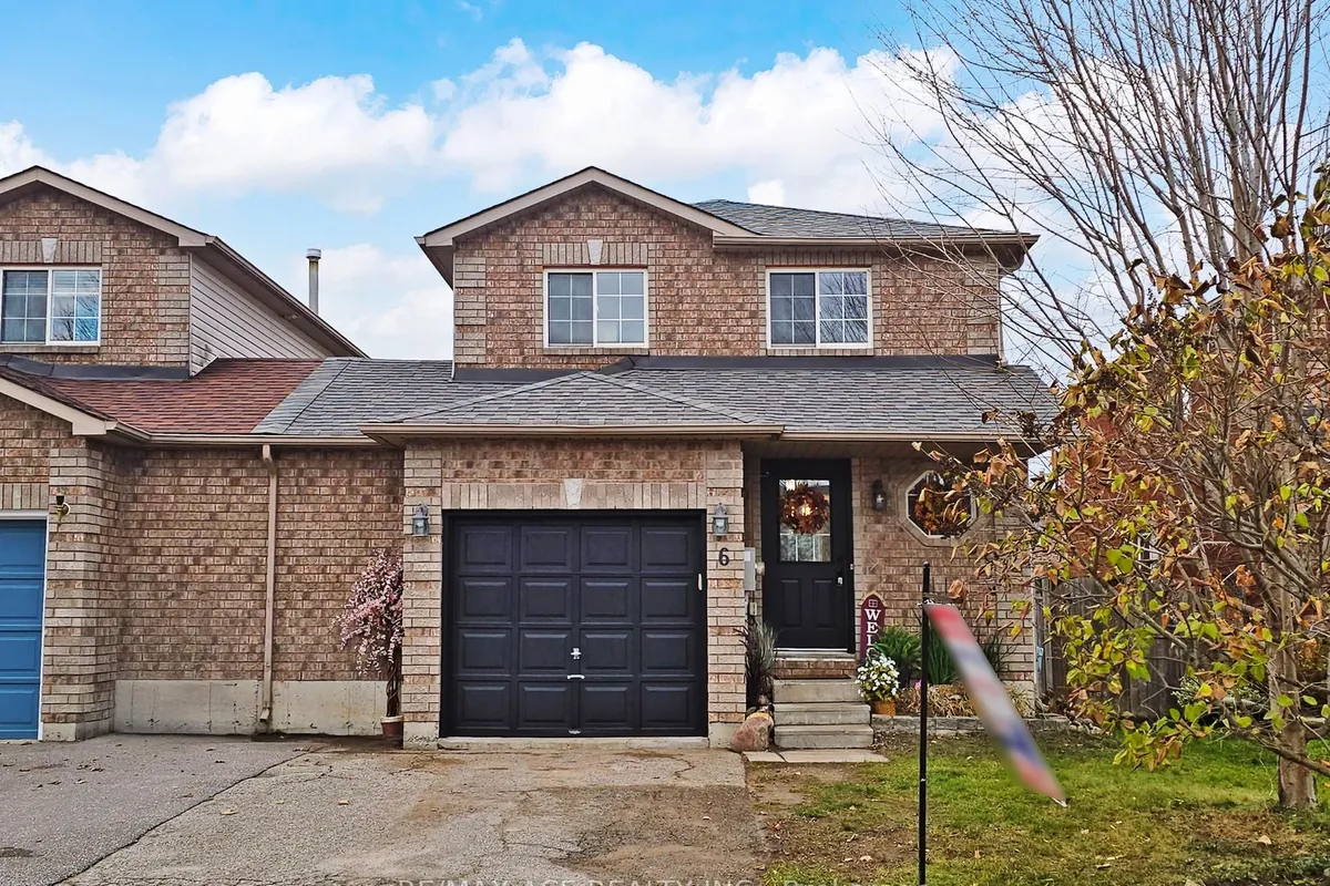 6 Aconley Court, ON L4M 7B3