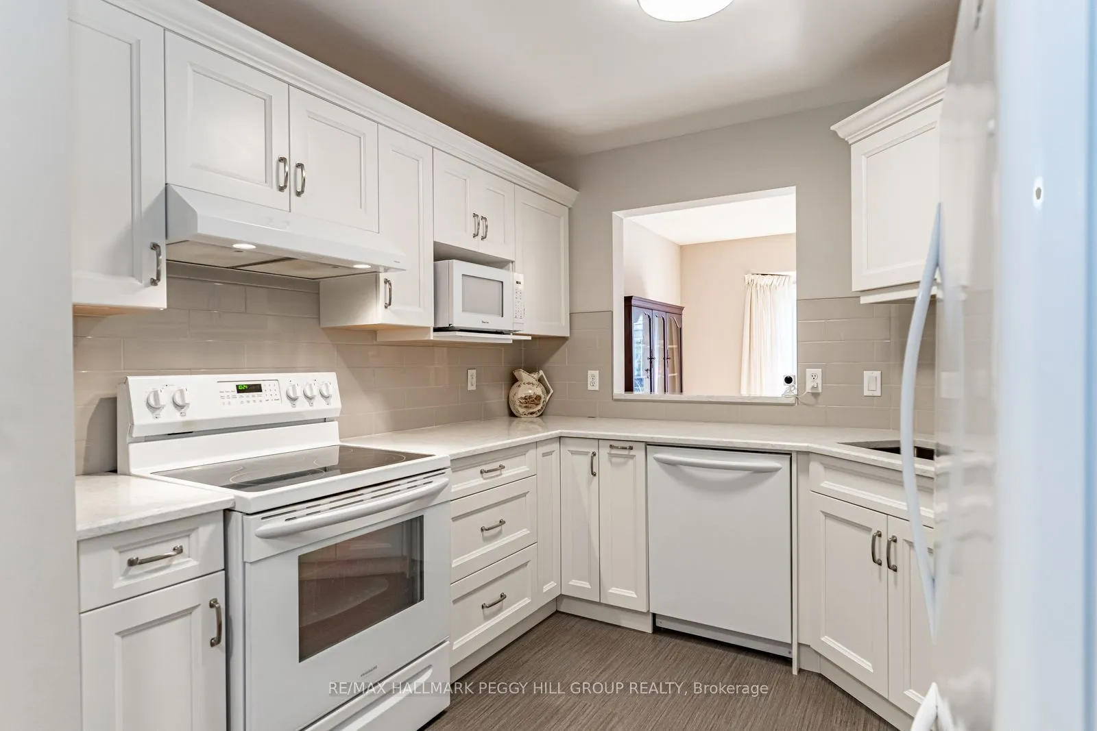 Condo Townhouse living room at 40 Museum Drive Orillia
