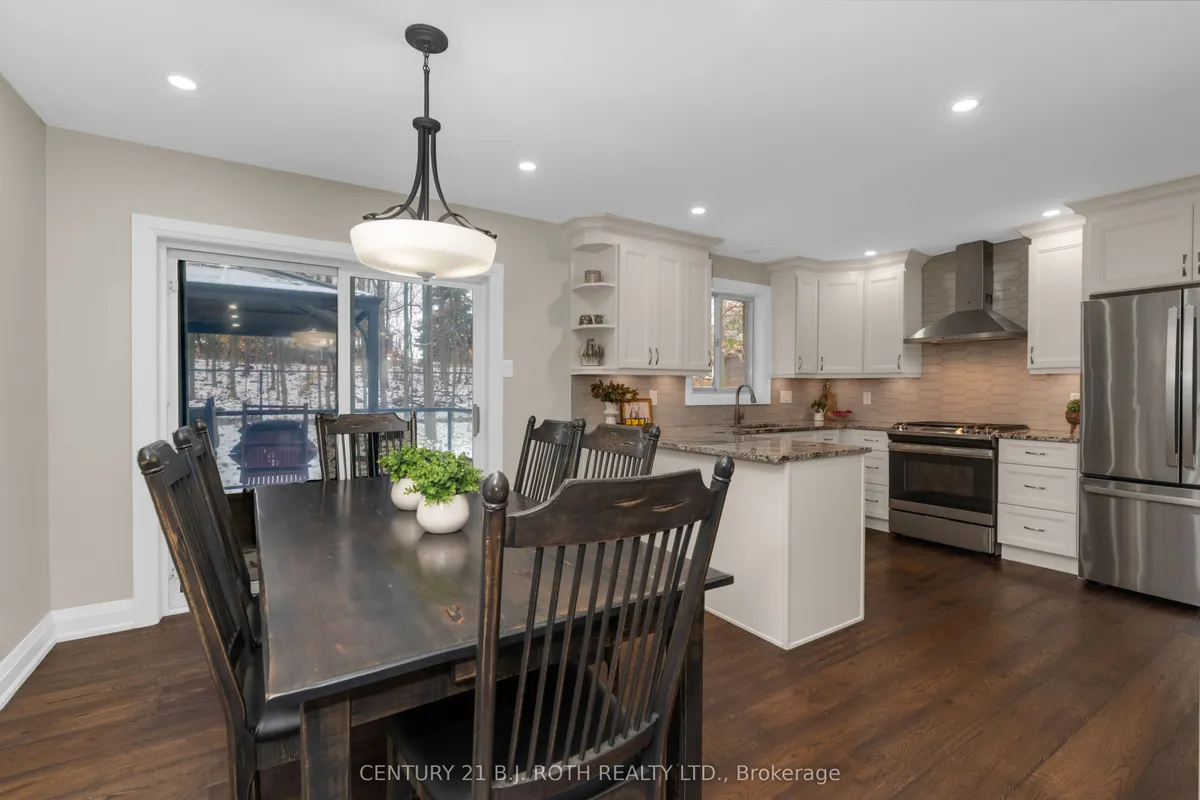 14 Brookfield Crescent, ON L4N 9R4