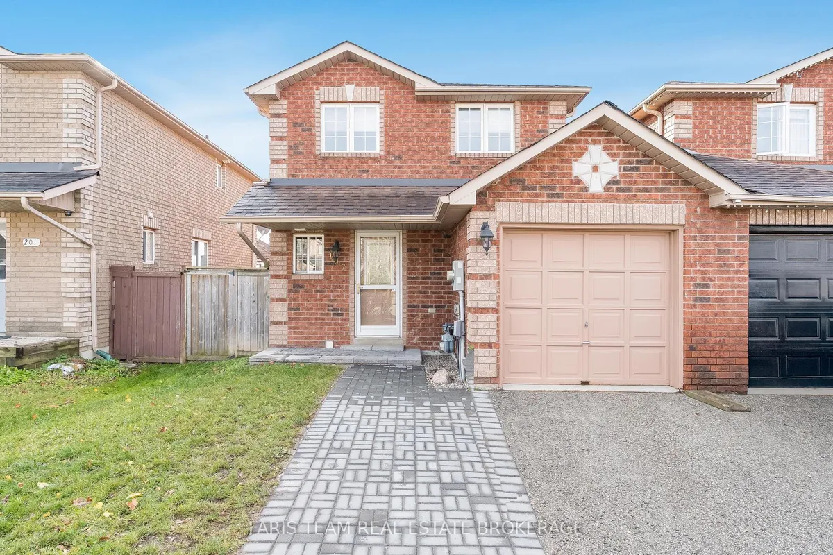 197 Dunsmore Lane, ON L4M 6Z8