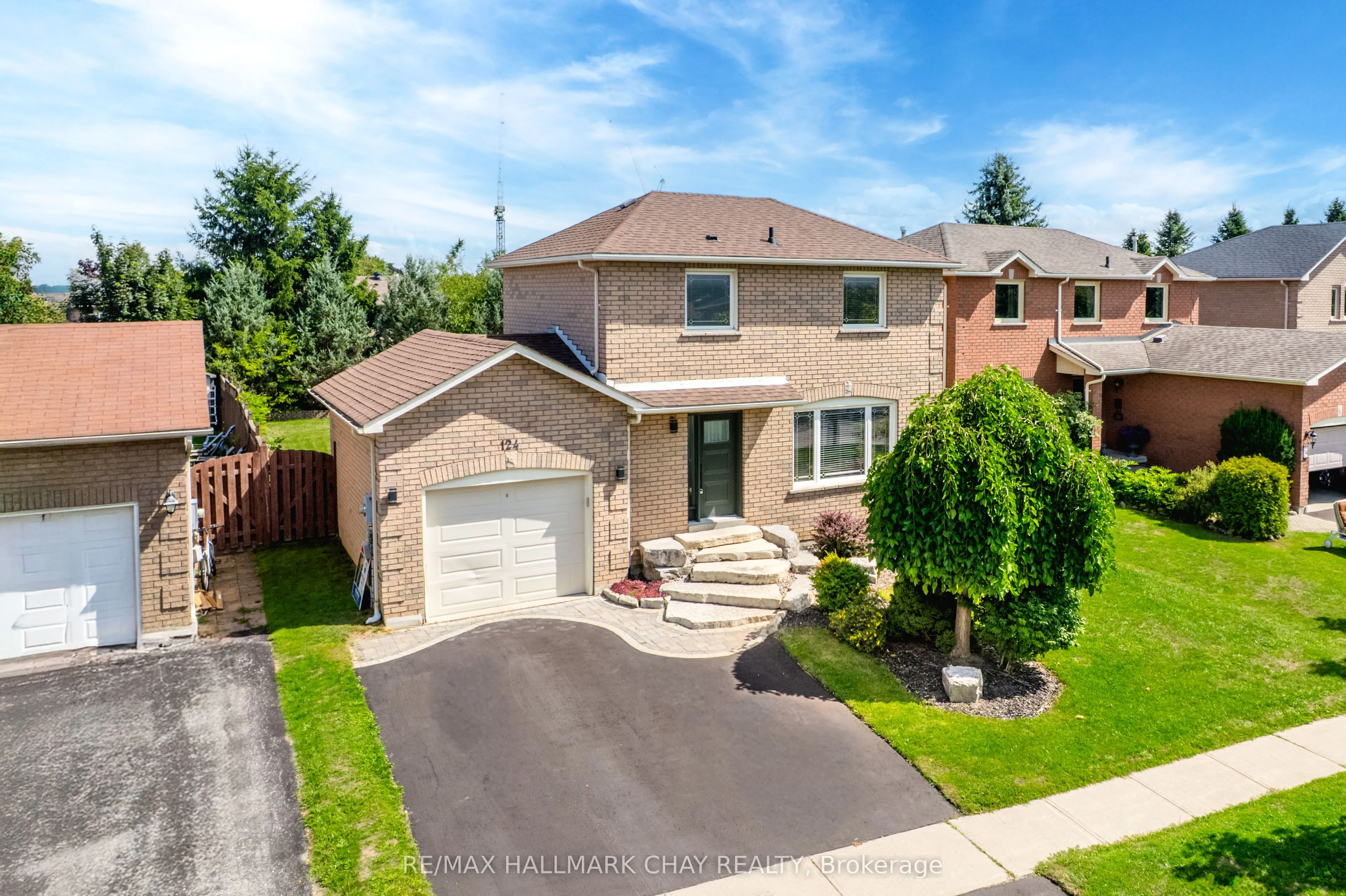 124 Brown Street, ON L4N 7V7