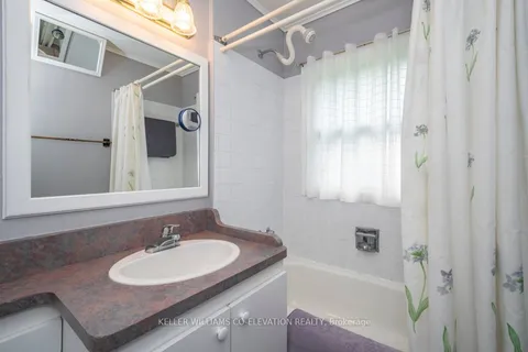 37 Manitou Crescent, Tiny, ON L9M 0C6