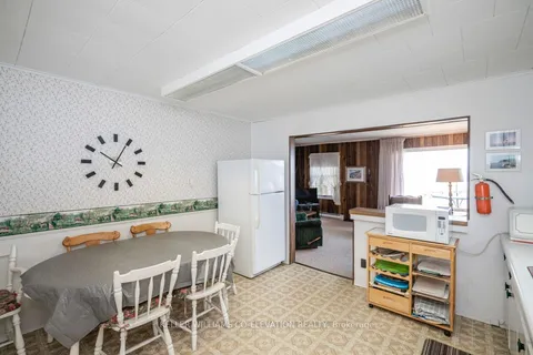 37 Manitou Crescent, Tiny, ON L9M 0C6