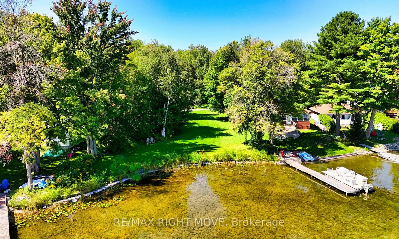 3283 Crescent Bay Rd, Severn, ON L0K 1B0