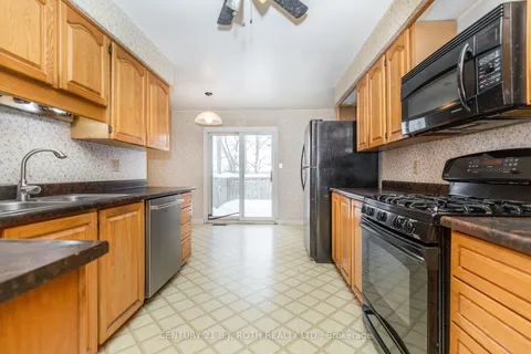 2695 Old Barrie Rd, Oro-Medonte, ON L3V 0K3