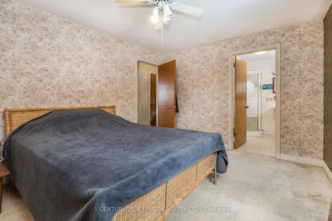 2695 Old Barrie Rd, Oro-Medonte, ON L3V 0K3