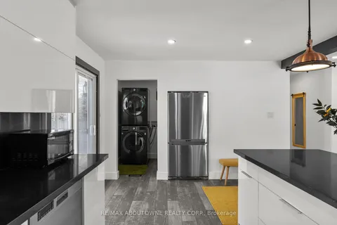 81 Royal Beech Dr, Wasaga Beach, ON L9Z 1H5