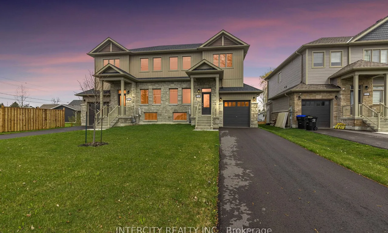 345 Quebec St, Clearview, ON L0M 1S0