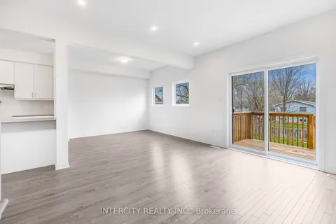 345 Quebec St, Clearview, ON L0M 1S0