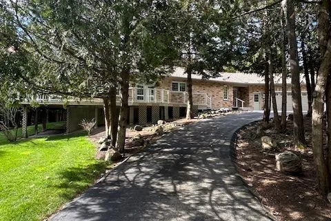 8 Jermey Lane, Oro-Medonte, ON L0L 1T0