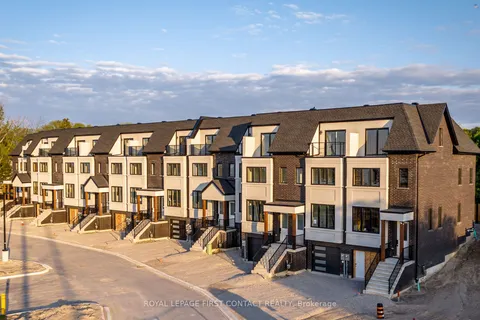 4 Alderwood Lane, Barrie, ON L4N 3J2