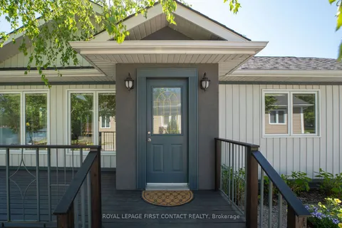 4165 Orkney BDeach Rd, Ramara, ON L3V 6H7