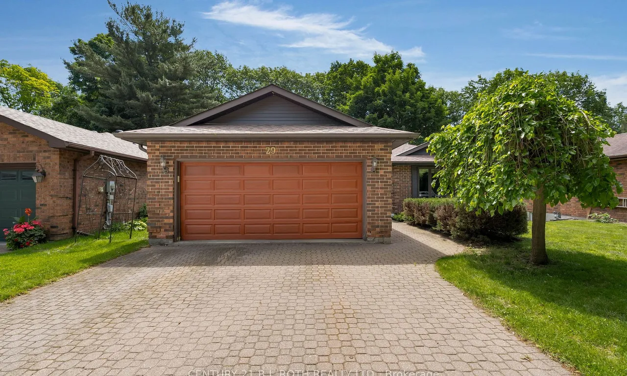 29 Layton Cres, Barrie, ON L4N 6G3
