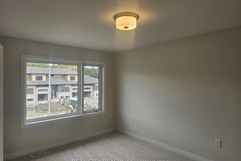 3063 Sandy Acres Ave, Severn, ON L3V 6H3
