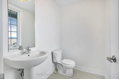 11 Carriage Lane, Wasaga Beach, ON L9Z 0L8