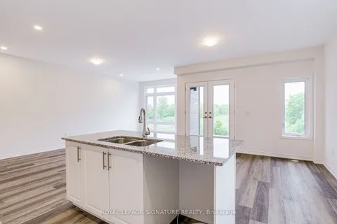 130 Elgin St, Orillia, ON L3V 8P7