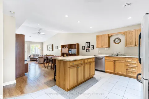 111 Meadow Lane, Wasaga Beach, ON L9Z 0A4