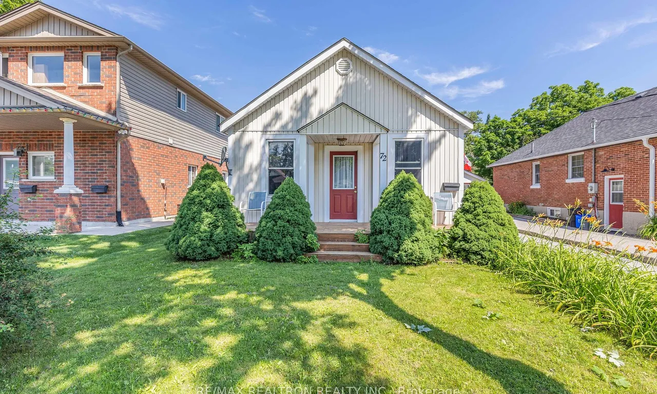 72 Henry St, Barrie, ON L4N 1C7