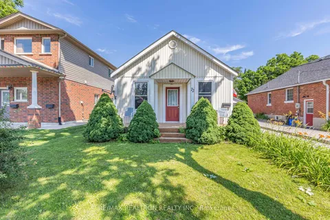 72 Henry St, Barrie, ON L4N 1C7