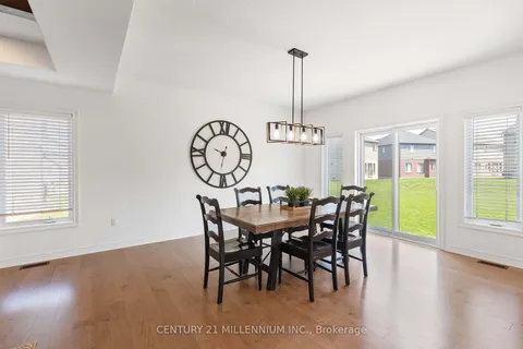 135 Plewes Dr, Collingwood, ON L9Y 5M4