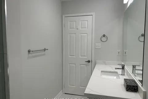 265 johnson St, Barrie, ON L4M 6R9