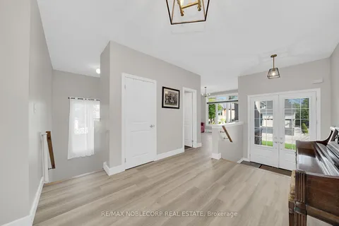 80 Allegra Dr, Wasaga Beach, ON L9Z 0H2