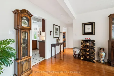 22 Lamont Creek Dr, Wasaga Beach, ON L9Z 1J9