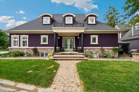 5 Invermara Crt, Orillia, ON L3V 8B4