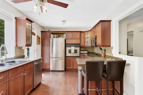 3998 Martindale Cres, Severn, ON L3V 0W9
