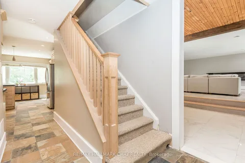 1 Pine Spring, Oro-Medonte, ON L4M 4Y8