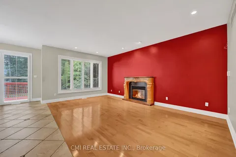 88 41st St, Wasaga Beach, ON L9Z 1Z7