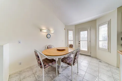 27 Barker Blvd, Collingwood, ON L9Y 4W4