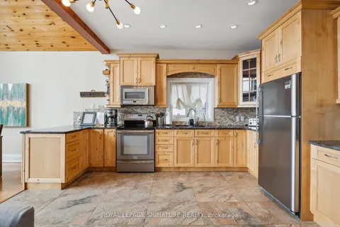 7304 Glen Ellen Dr, Ramara, ON L0K 2B0