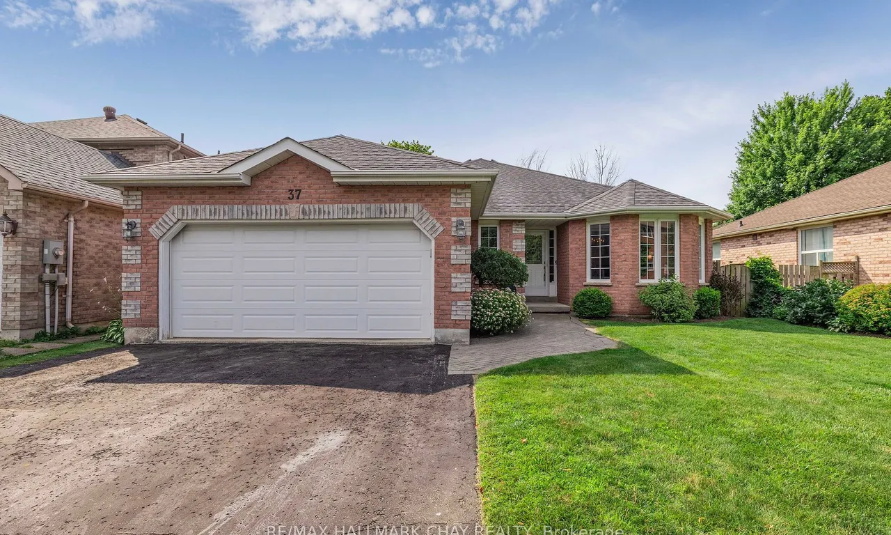 37 Livia Herman Way, Barrie, ON L4M 6X1