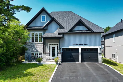 76 Old Mosley St, Wasaga Beach, ON L9Z 2J4