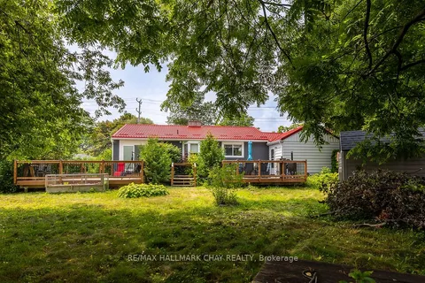 325 Innisfil Street, Barrie, ON L4N 3G4