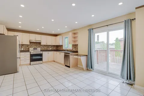 46 Butternut Dr, Barrie, ON L4N 9Z8
