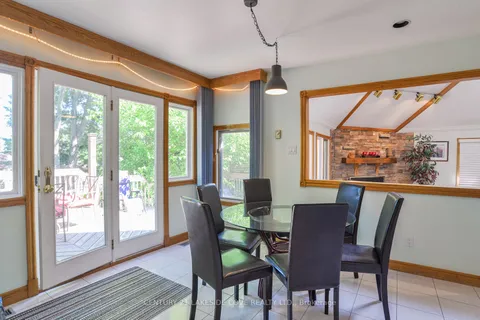 40 Ridge Ave, Ramara, ON L0K 1B0