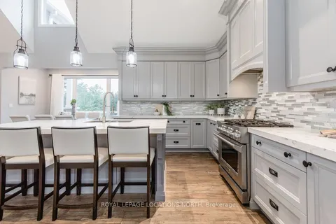 119 Wendake Rd, Tiny, ON L0L 2T0